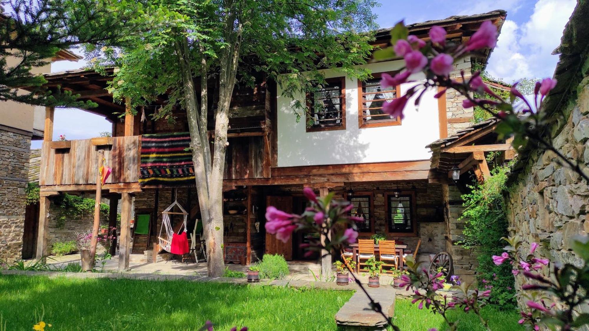 Kalinia Guesthouse B&B Ковачевица Экстерьер фото