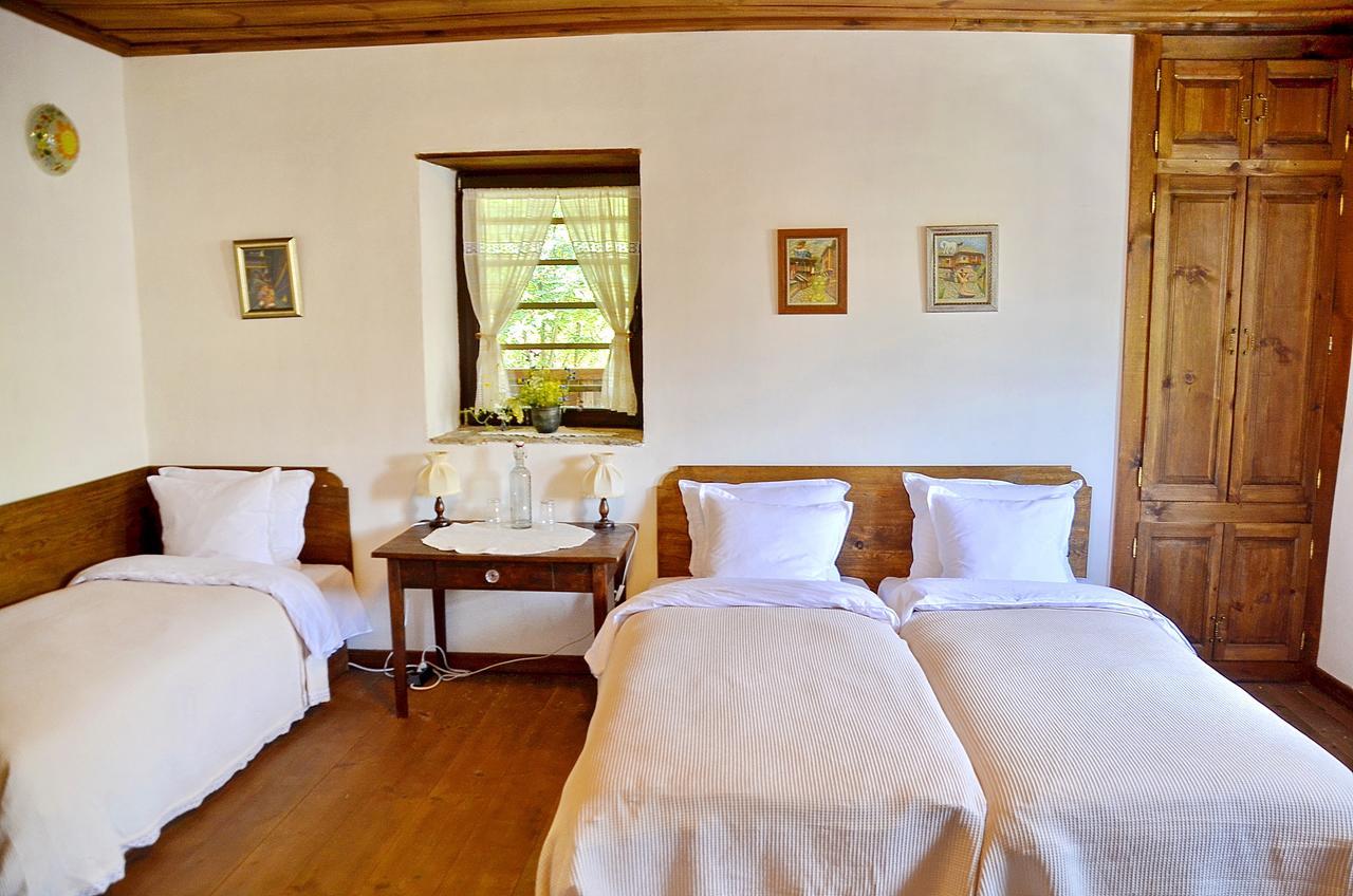 Kalinia Guesthouse B&B Ковачевица Экстерьер фото